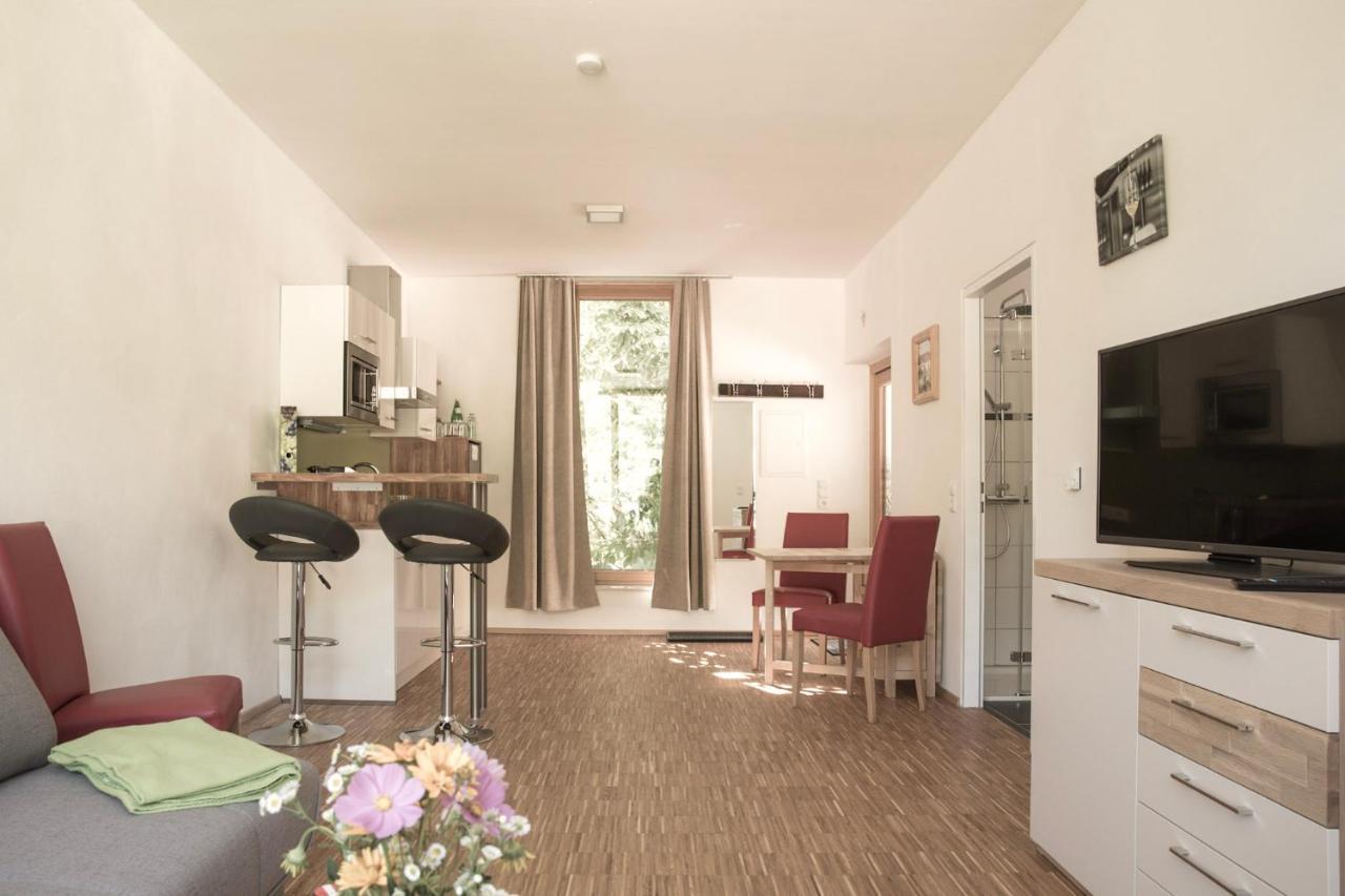 Ferienwohnung Am Weingut Eisenbock Strass  Екстер'єр фото